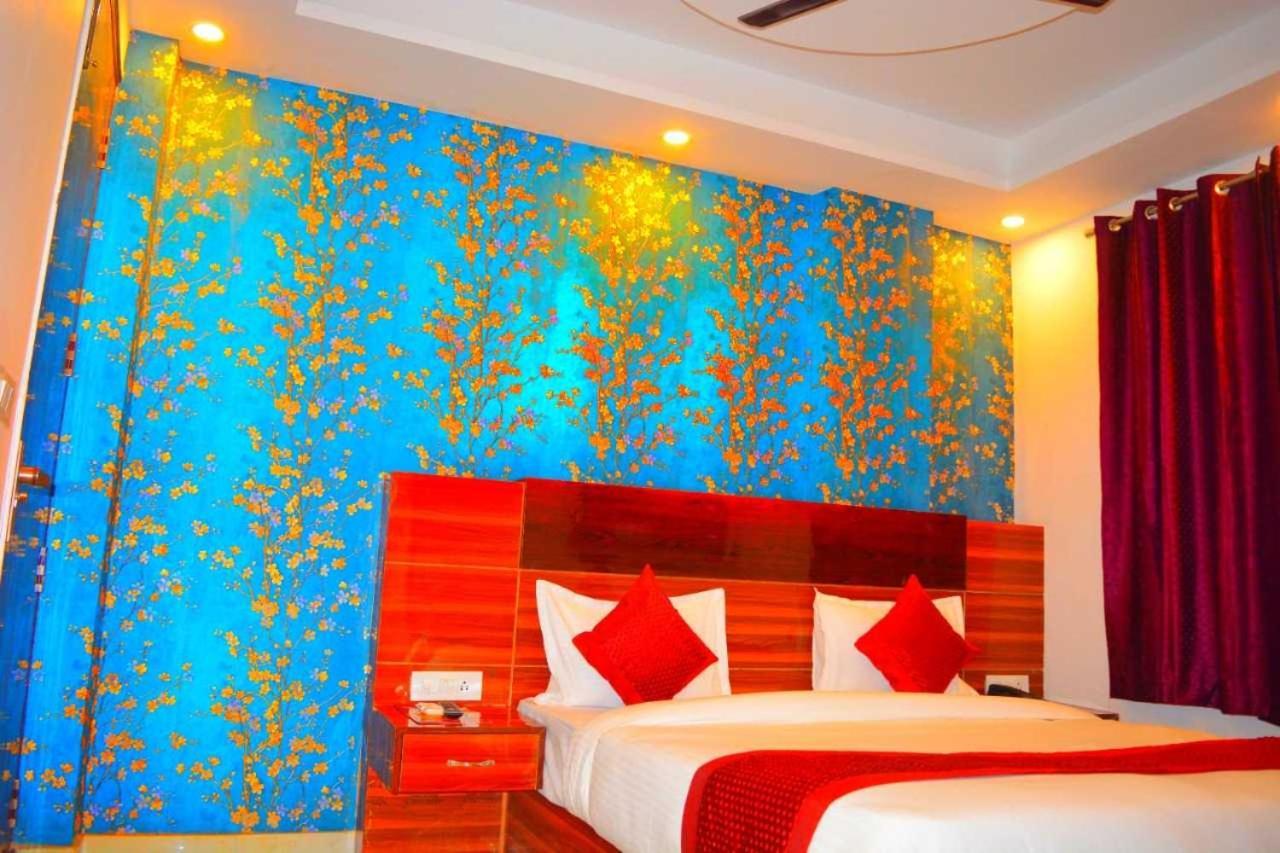 Hotel O Alpha Stay Nueva Delhi Exterior foto