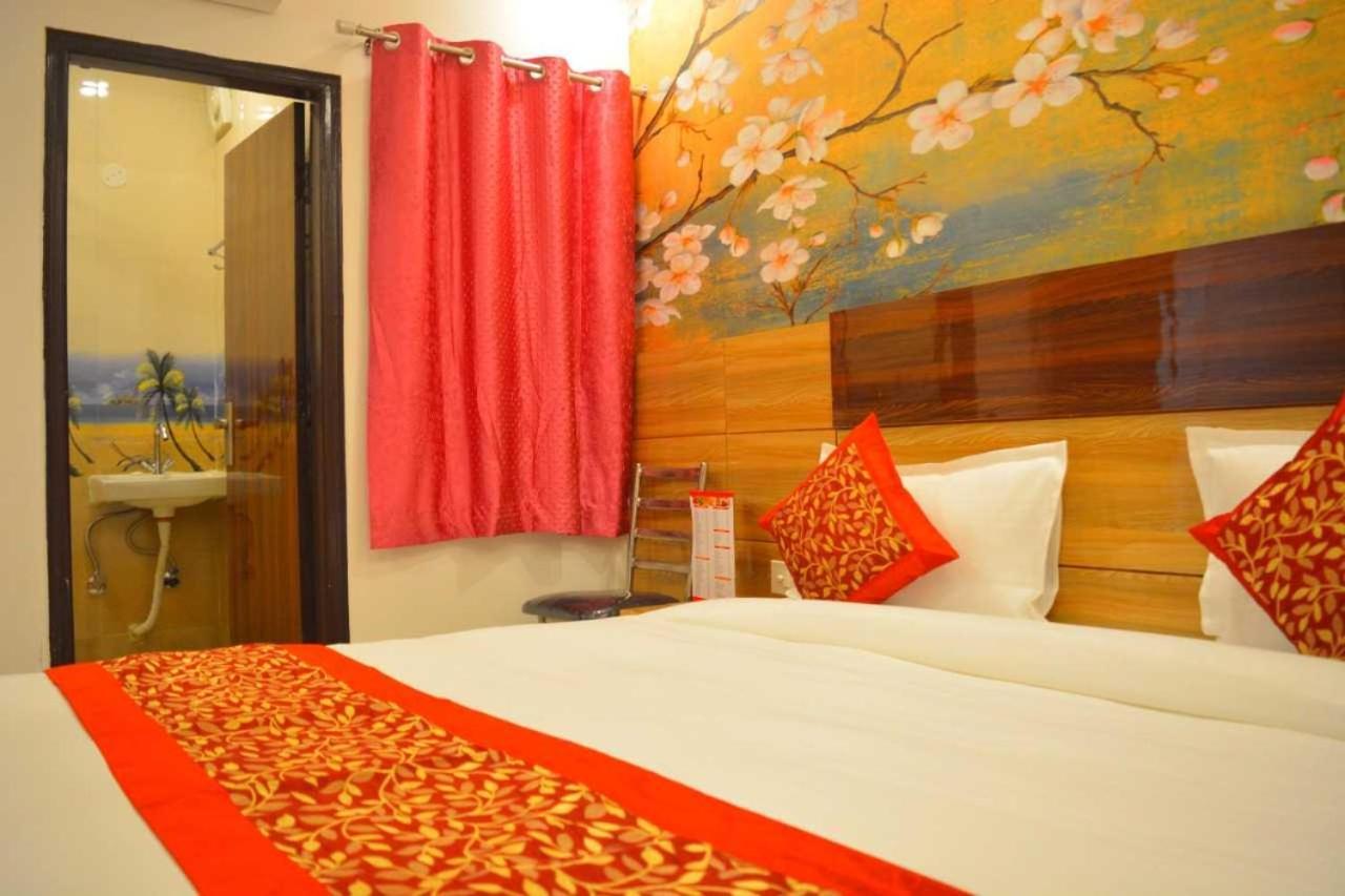 Hotel O Alpha Stay Nueva Delhi Exterior foto